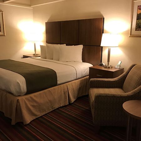 Best Western El Rancho Palacio Roswell Exterior photo