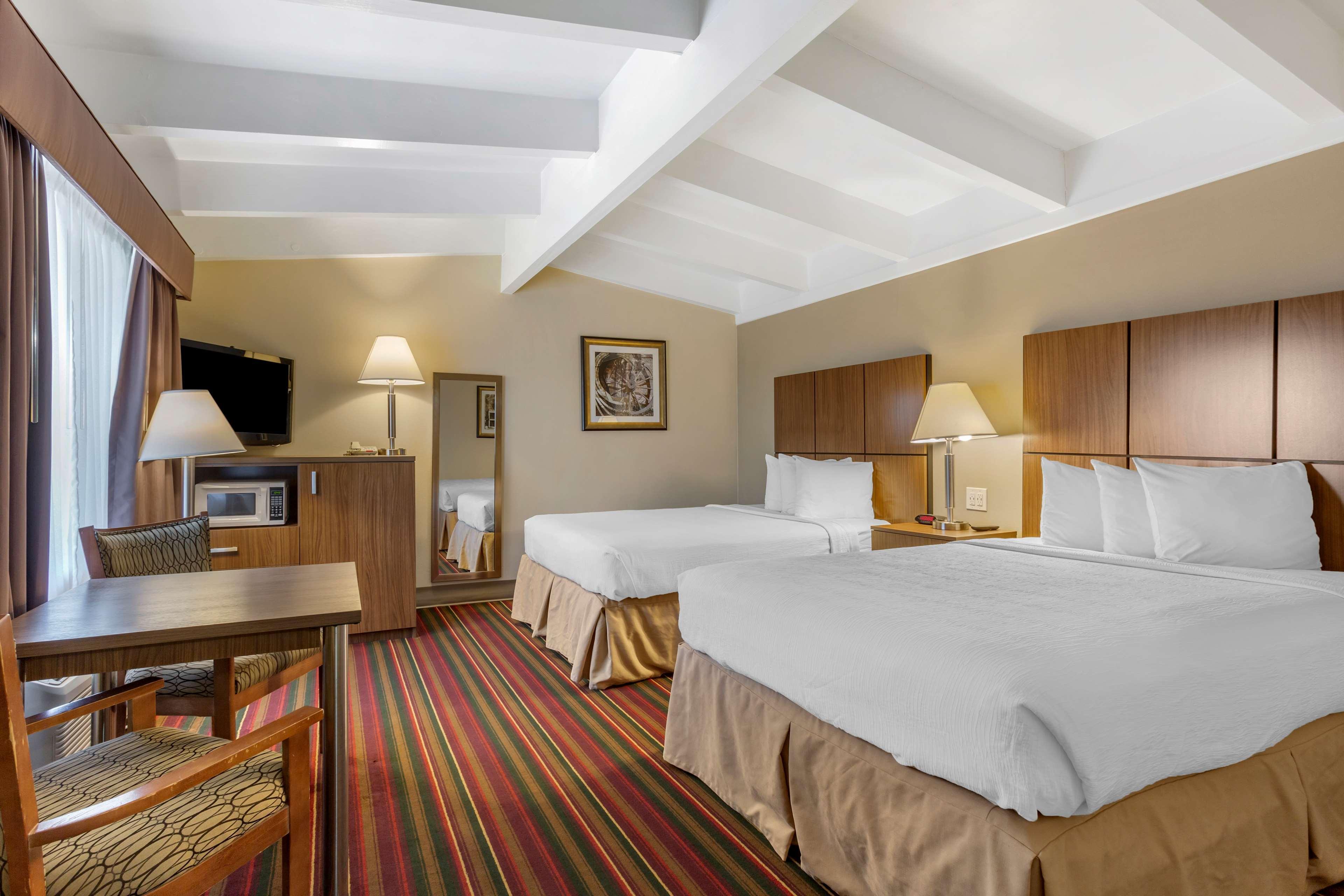 Best Western El Rancho Palacio Roswell Exterior photo